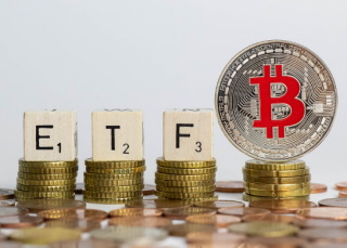 什么导致比特币暴跌10%？